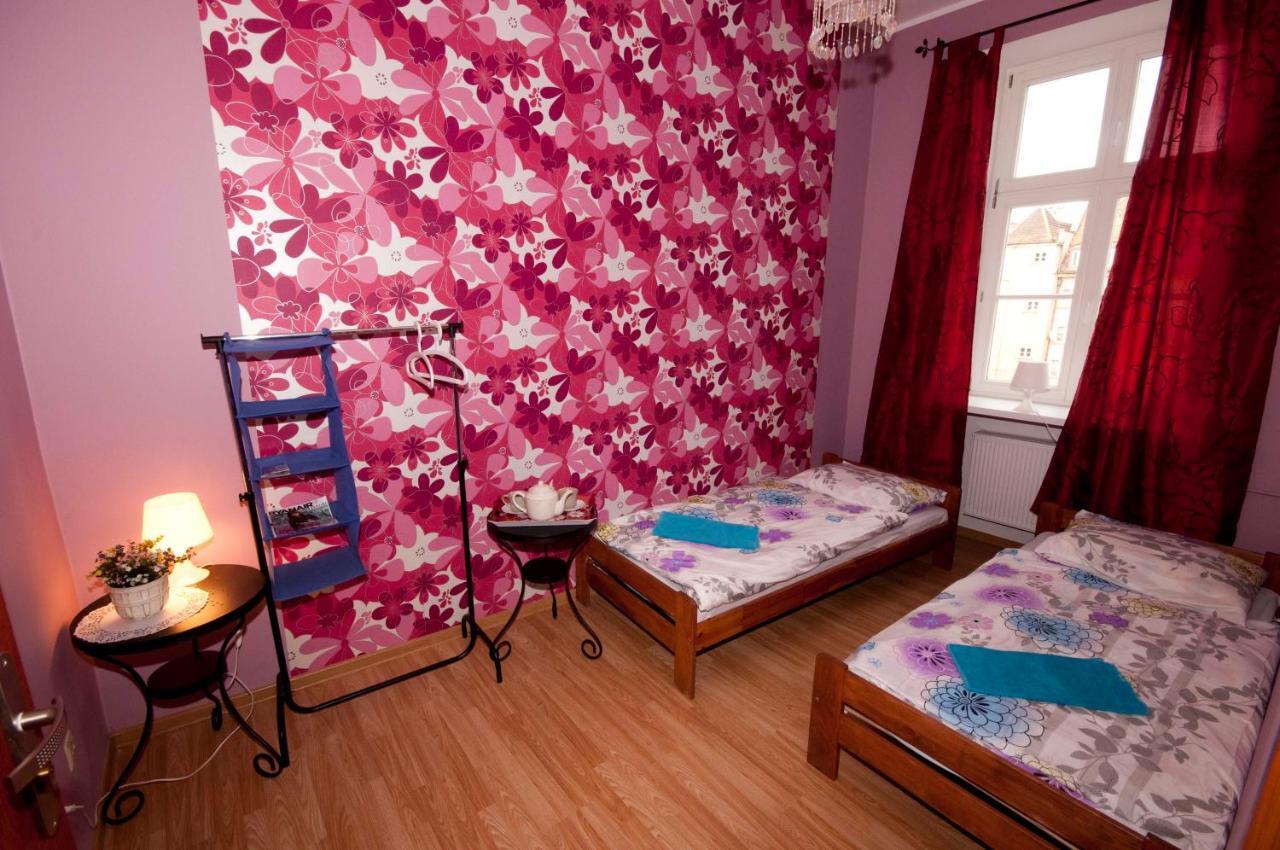 Hostel Cinema Wrocław Pokój zdjęcie